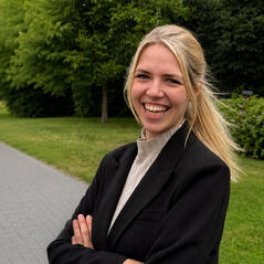 Angelina Reichel, trainer and consultant for leadership development and learning design